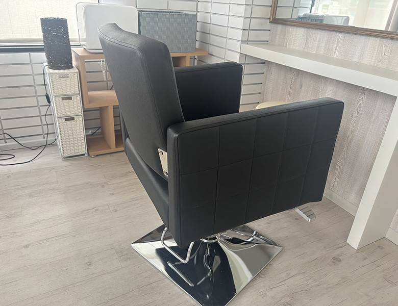 スタイリングチェア